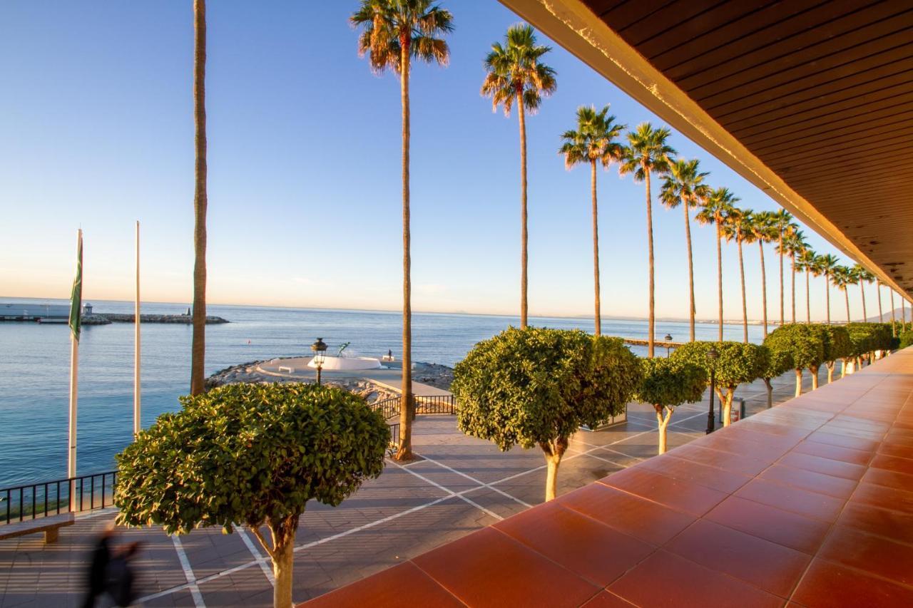 Marbella Banus Suites - Marbella Beach Front Suite Apartment Kültér fotó